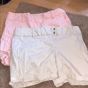 Pack of 2 womens LOFT shorts 00